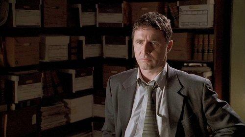 The District Season 1 Episode 12 - Old Ghosts