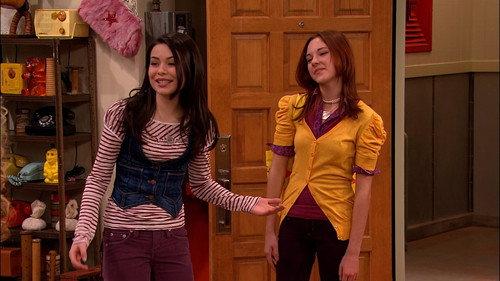 iCarly Season 2 Episode 20 - iReunite With Missy