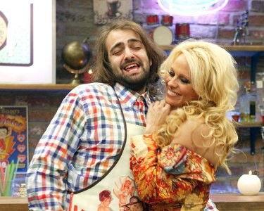 Yalan Dünya Season 1 Episode 9 - Episode 9