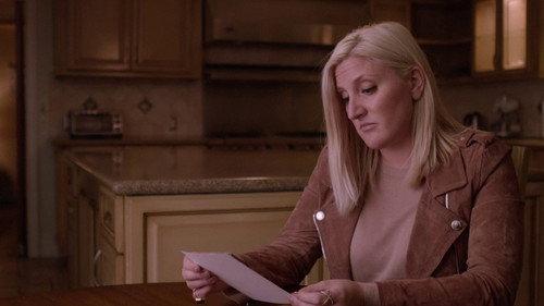 Evil Lives Here Season 3 Episode 11 - Put On a Happy Face