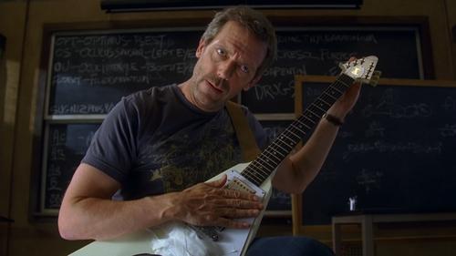 House Season 4 Episode 1 - Alone