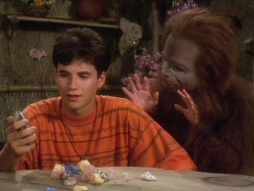 Land of the Lost Season 1 Episode 12 - The Thief