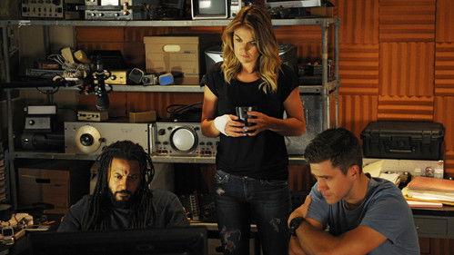 Graceland Season 2 Episode 3 - Tinker Bell