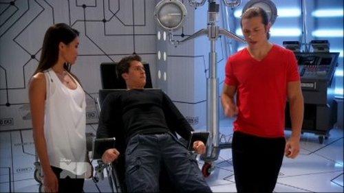 Lab Rats Season 4 Episode 14 - Bionic Action Hero (2)