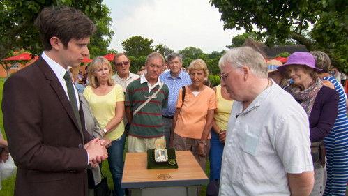 Antiques Roadshow Season 39 Episode 8 - Baddesley Clinton 1