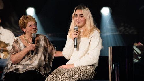 La semaine des 4 Julie Season 3 Episode 24 - Episode 24