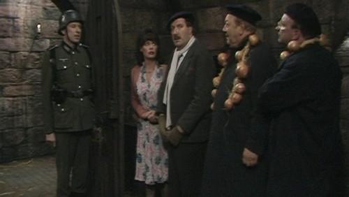 'Allo 'Allo! Season 1 Episode 4 - The Execution