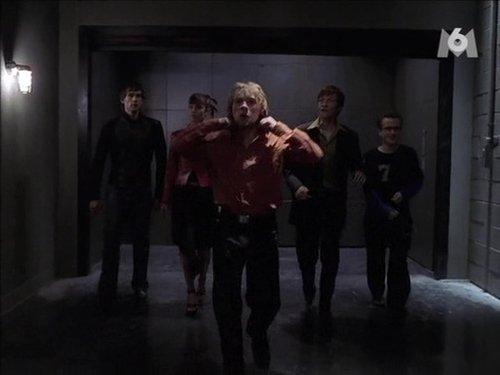 Jake 2.0 Season 1 Episode 5 - The Good, The Bad, and The Geeky