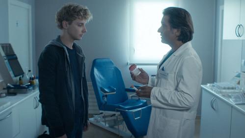 A Very Ordinary World Season 1 Episode 6 - Episode 6