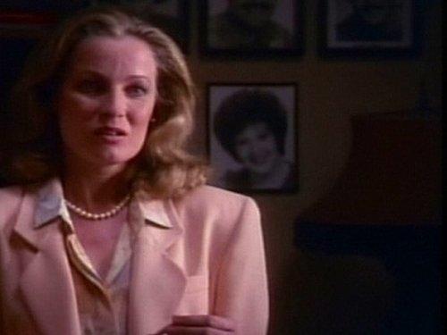 The New Alfred Hitchcock Presents Season 3 Episode 20 - The Hunted (1)