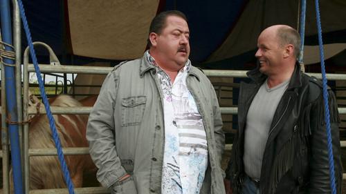 Die Rosenheim-Cops Season 7 Episode 19 - Salto Mortale