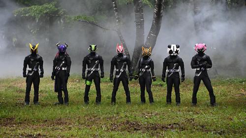 Kamen Rider Season 33 Episode 2 - Encounter 1: Treasure Hunt and Theft