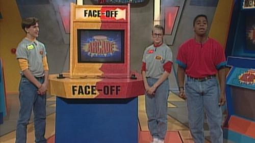 Nickelodeon Arcade Season 1 Episode 14 - Joseph & Danielle vs. Charles & Keri