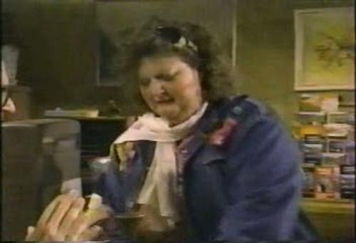 Hey Dude Season 4 Episode 10 - Doghouse Blues