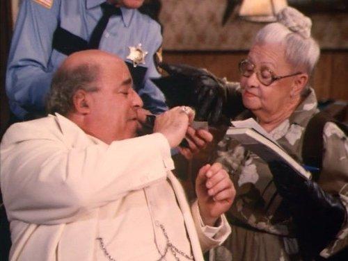 The Dukes of Hazzard Season 4 Episode 2 - Double Dukes