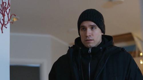 Freezing Embrace Season 1 Episode 3 - Fresh Water