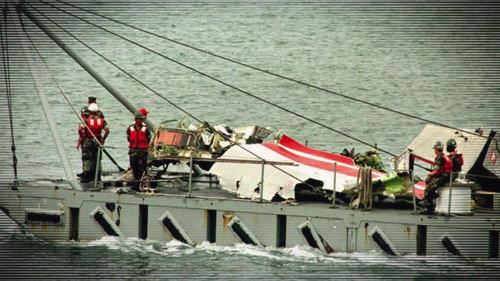 Fire Over the Atlantic: The Mystery of TWA Flight 800 Season 1 Episode 2 - Crime Scene or Floating Puzzle