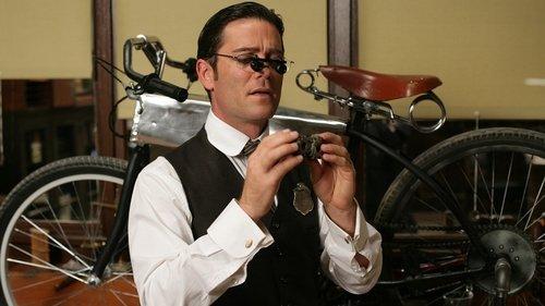Murdoch Mysteries Season 1 Episode 2 - Glass Ceiling