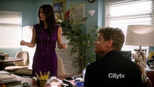 Cougar Town Season 2 Episode 5 - Keeping Me Alive