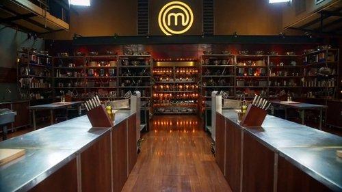 MasterChef Australia Season 14 Episode 13 - Fast vs Fancy - Service Challenge