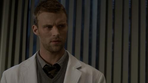 House Season 8 Episode 12 - Chase