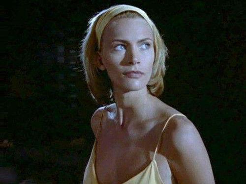 undefined Season 3 Episode 1 - Bits of Love