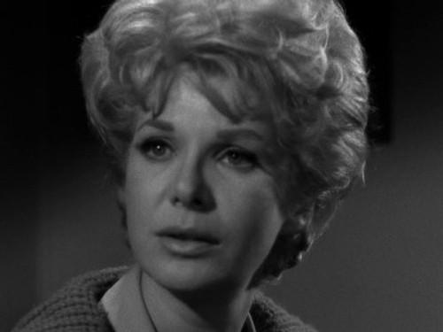 undefined Season 9 Episode 10 - The Case of the Runaway Racer