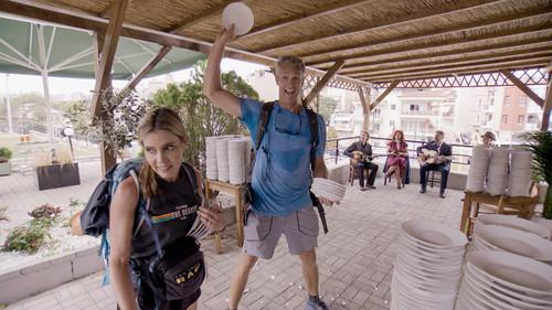 The Amazing Race Season 33 Episode 9 - Rock Bottom