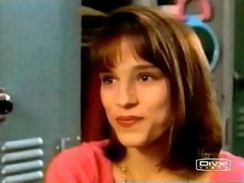Power Rangers Season 1 Episode 17 - Green with Evil Part 1: Out of Control