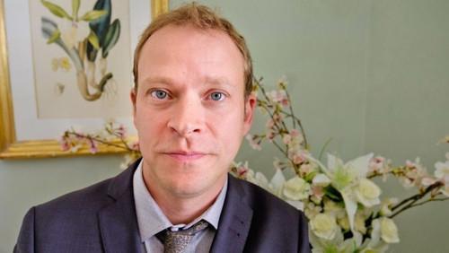 Peep Show Season 9 Episode 2 - Gregory's Beard