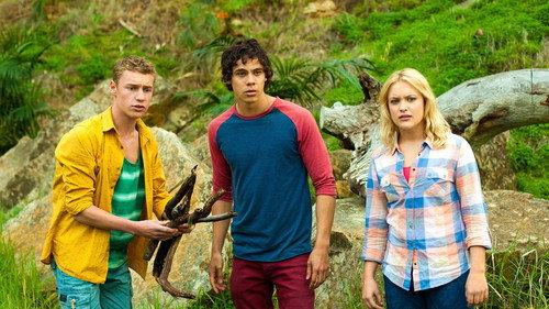 Sam Fox: Extreme Adventures Season 1 Episode 8 - Cassowary Chaos