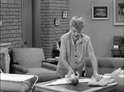 I Love Lucy Season 2 Episode 11 - Pregnant Women are Unpredictable