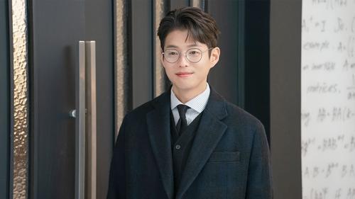 Crazy Love Season 1 Episode 9 - Episode 9