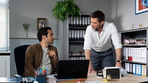 Die Rosenheim-Cops Season 22 Episode 1 - Robber Frantz returns