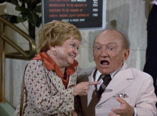 The Love Boat Season 2 Episode 11 - Heads or Tails/The Little People/Mona of the Movie