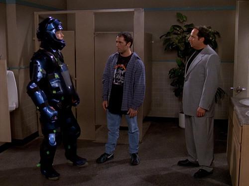 NewsRadio Season 5 Episode 19 - Padded Suit