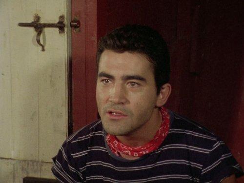 Verano azul Season 1 Episode 10 - La navaja