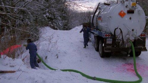 MacGyver Season 3 Episode 16 - The Spoilers