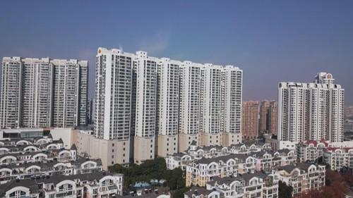 Neighborhood Wars Season 3 Episode 16 - Showdown in Swim Shorts