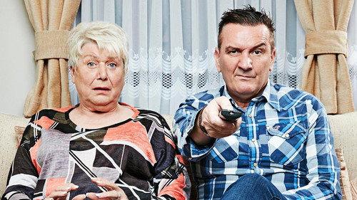 Gogglebox Season 16 Episode 9 - Episode 9