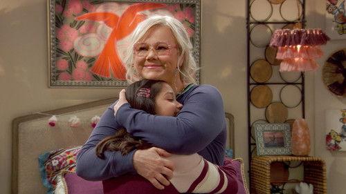 Sydney to the Max Season 1 Episode 19 - Mo' Grandmas, Mo' Problems