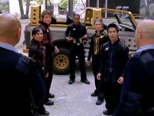 Power Rangers Season 15 Episode 4 - Heart of Blue