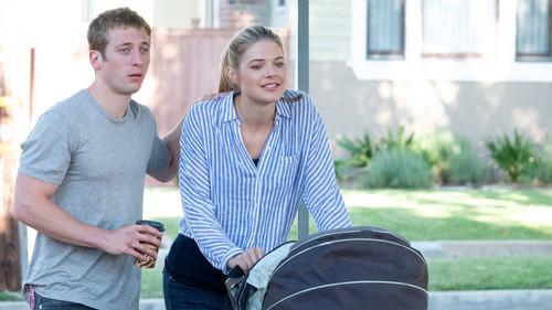 Shameless Season 10 Episode 6 - Adios Gringos