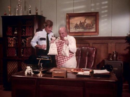 The Dukes of Hazzard Season 7 Episode 9 - Cale Yarborough Comes to Hazzard