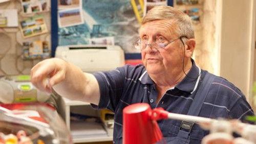 Van As & Sons Season 2 Episode 1 - Het Overnamebod