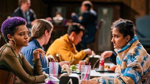 The Sex Lives of College Girls Season 1 Episode 2 - Naked Party