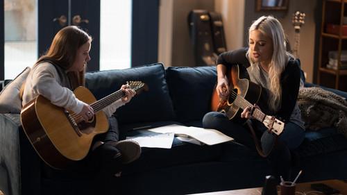 Nashville Season 6 Episode 12 - The House That Built Me