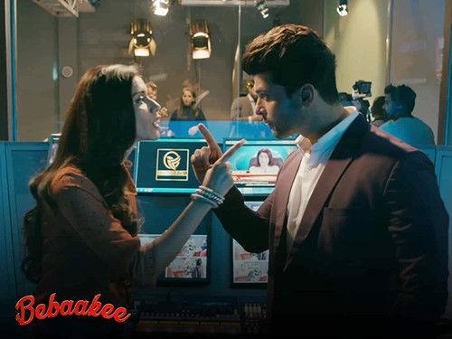 Bebaakee Season 1 Episode 6 - Breaking News