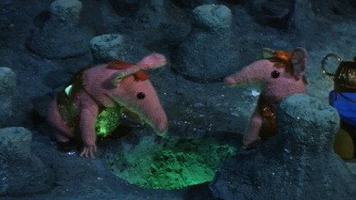 Clangers Season 1 Episode 1 - Flying