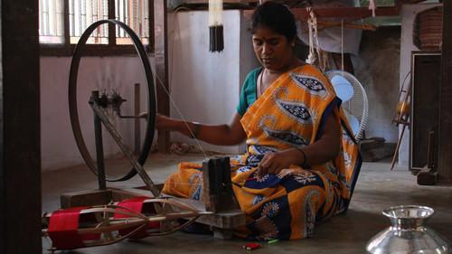 How Do They Do It? Season 14 Episode 2 - Car Shredder, Sarees, Worcestershire Sauce